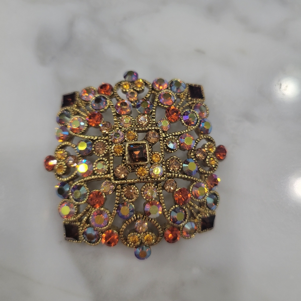 Joan Rivers Brooch 💎 - Picture 2 of 6